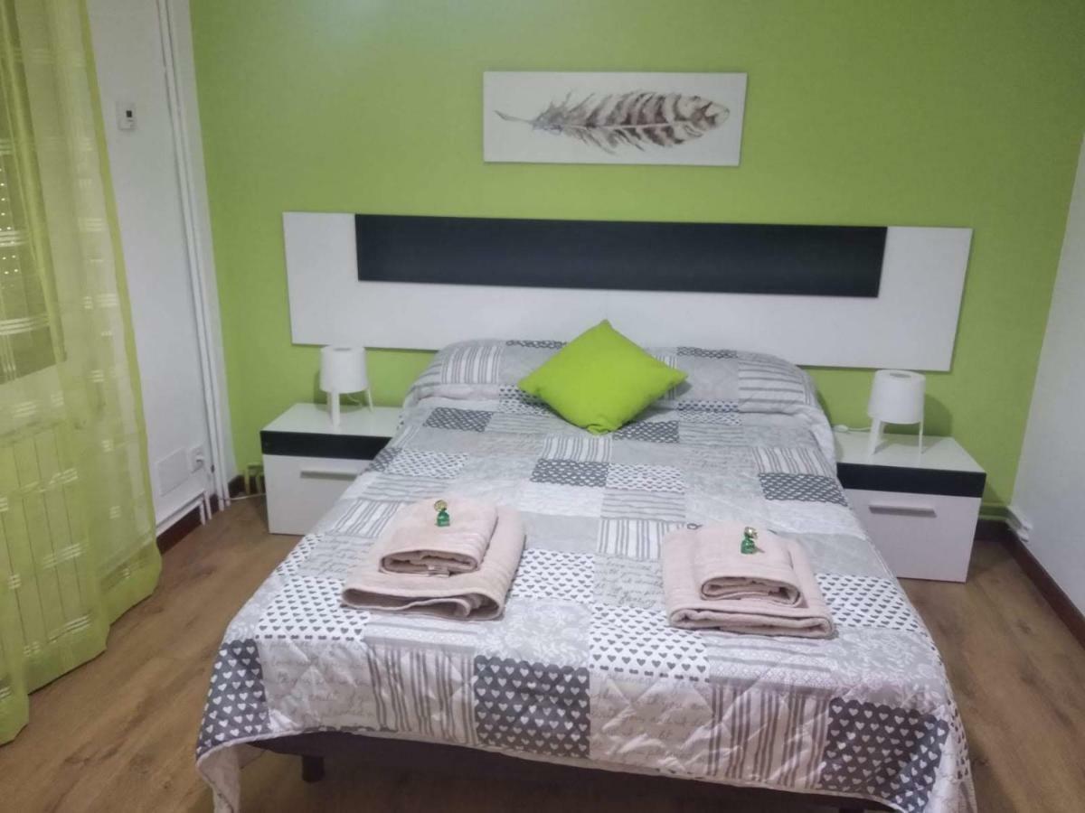 Vivienda De Uso Turistico Ramos 2 Apartment Cuenca  Bagian luar foto