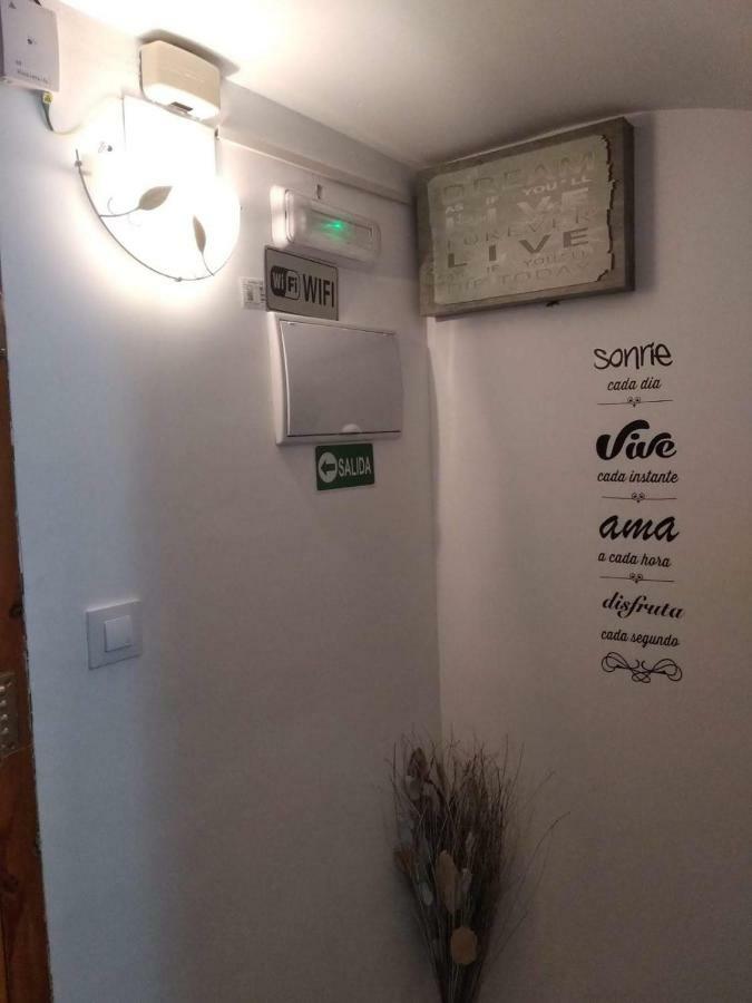 Vivienda De Uso Turistico Ramos 2 Apartment Cuenca  Bagian luar foto