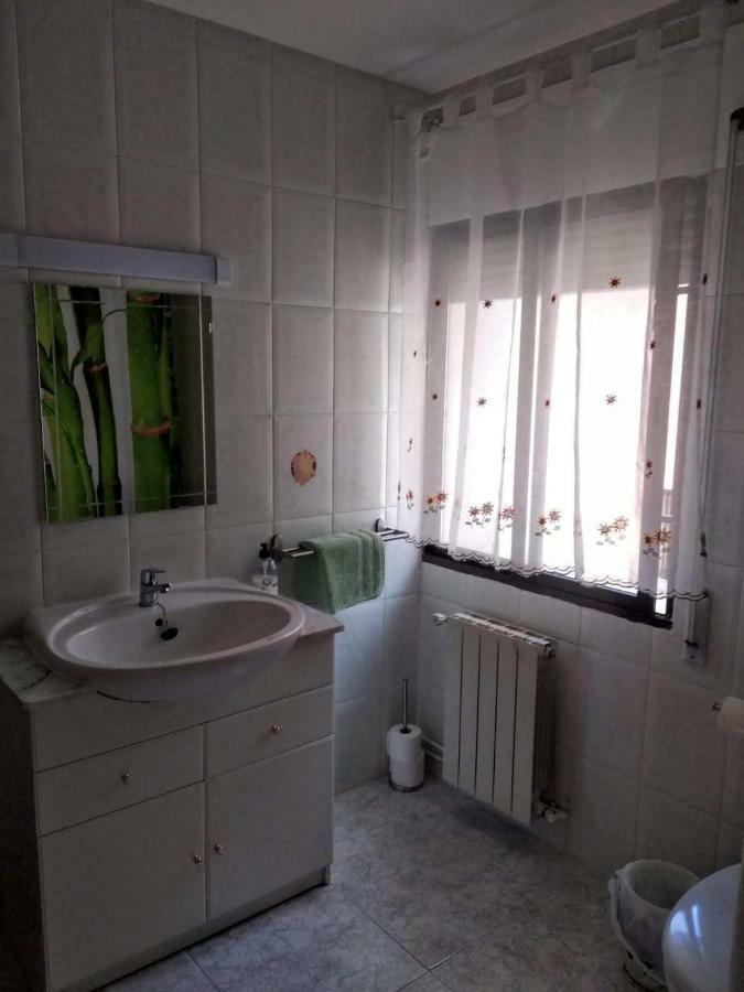 Vivienda De Uso Turistico Ramos 2 Apartment Cuenca  Bagian luar foto